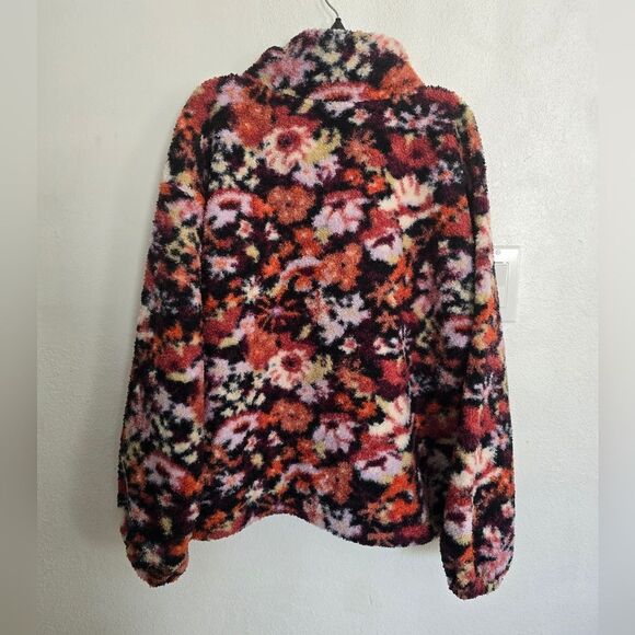 Loft Sherpa Floral Snap Collar Pullover Sweater Size Medium - Picture 8 of 10